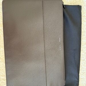 Leather Folio - GRAMS(28) - Used Once - For 15” or 16” Laptop - Brown Pebbled